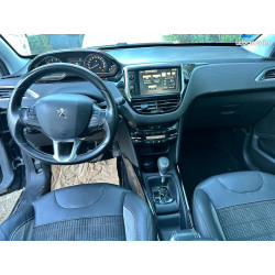 Peugeot 2008 1.2 PureTech