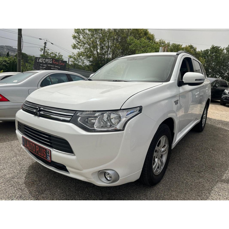Mitsubishi Outlander 2.0 hybride rechargeable 4x4